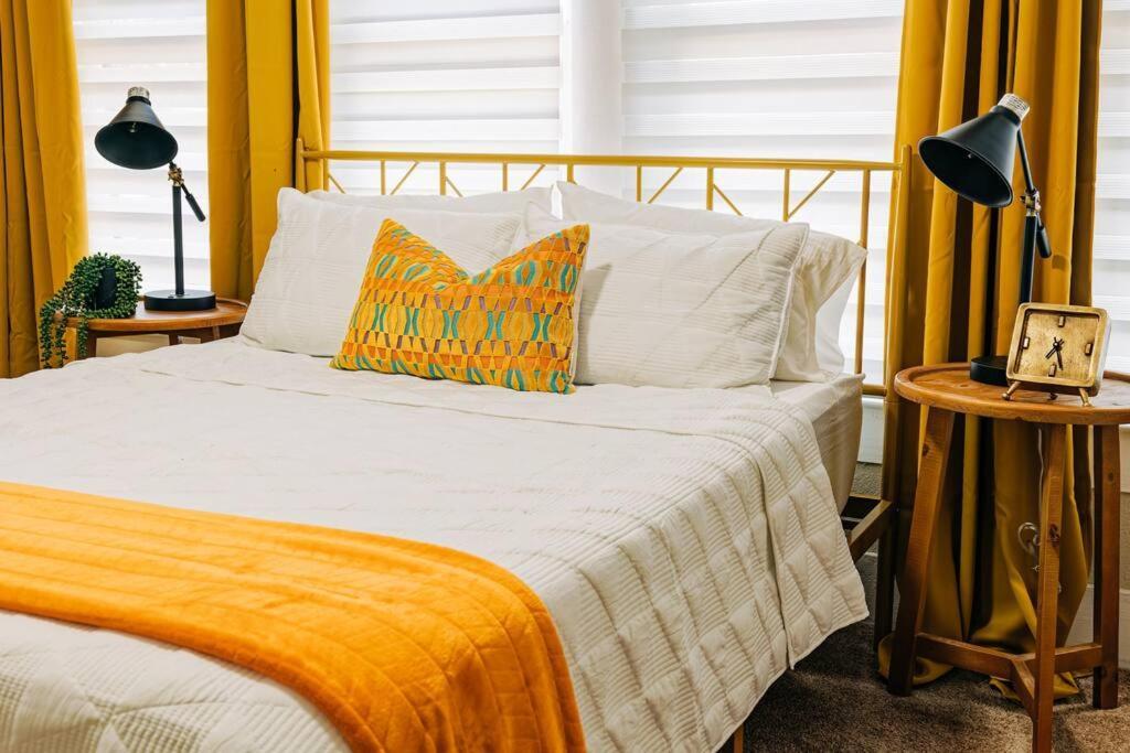 Close To Downtown San Antonio,Tx With Private Backyard And Firepit Eksteriør billede