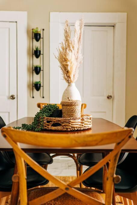 Close To Downtown San Antonio,Tx With Private Backyard And Firepit Eksteriør billede